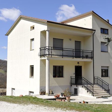Aleanna Appartamenti Nocera Umbra Phòng bức ảnh