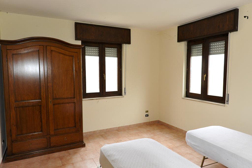 Aleanna Appartamenti Nocera Umbra Phòng bức ảnh